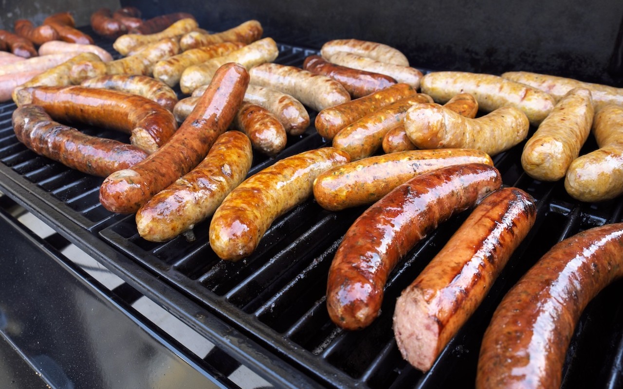 Just a few sausages that are on the menu include: andouille, English bangers, chorizo, jalapeno cheddar, Filipino longanisa, bratwurst and Polish-style sausages.